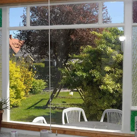 10 Person In Nordborg-by Traum نُوابورغ